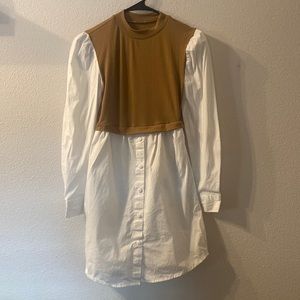 No brand button down long shirt with sweater top no size looks like a 10